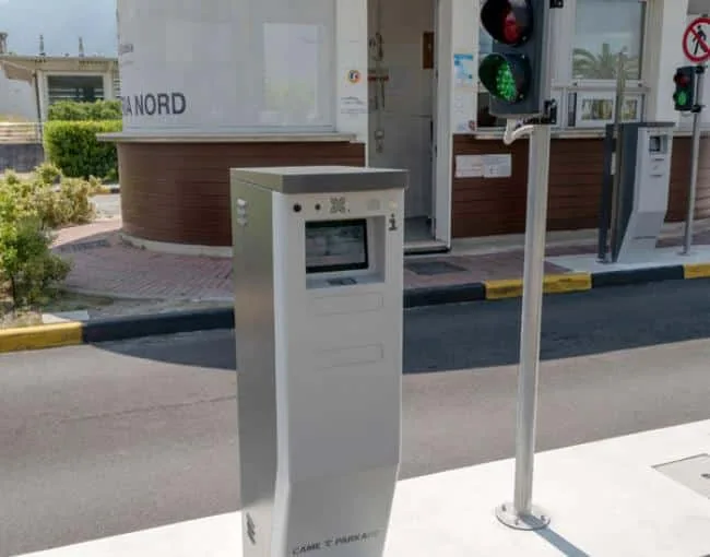 Sistema di parcheggio portuale Marina di Stabia realizzato dalla Ditta Pisciotta